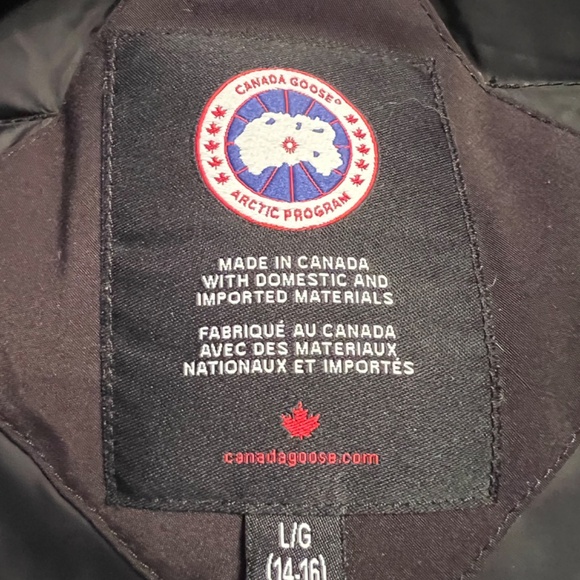 Youth Canada Goose Parka - Picture 3 of 4